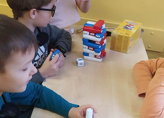 Grafika 133: Dzień Gier Komputerowych i Planszowych w szkole w Wicku