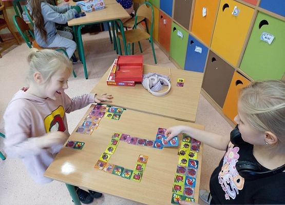 Grafika 107: Dzień Gier Komputerowych i Planszowych w szkole w Wicku