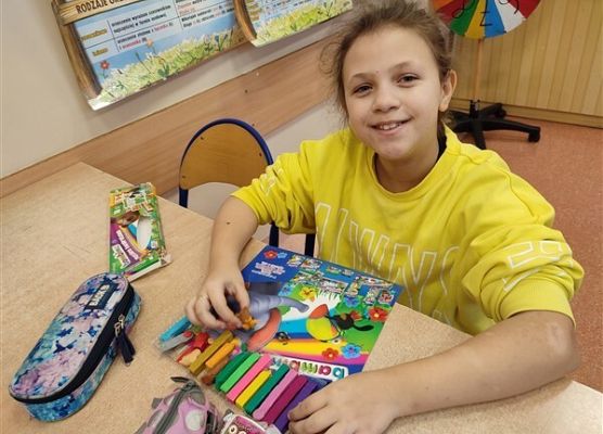 Grafika 10: Co na polskim dziś robimy? Lepimy, tworzymy…