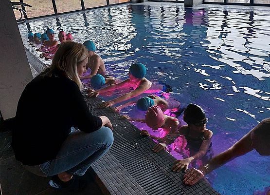 Zajęcia na basenie kl. IIIA