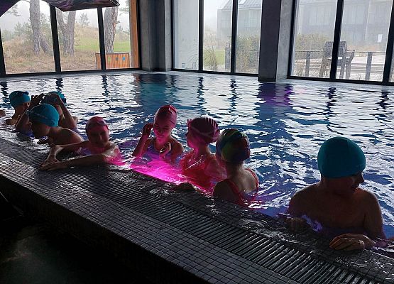 Zajęcia na basenie kl. IIIA