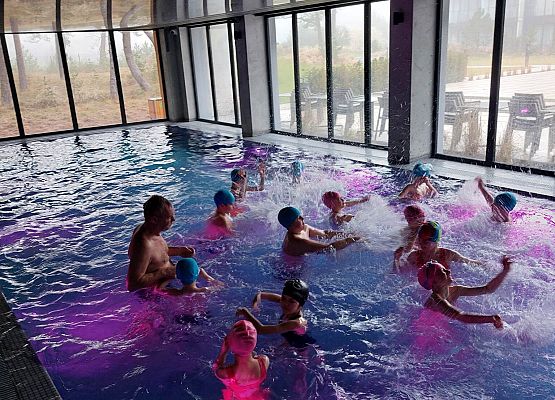 Zajęcia na basenie kl. IIIA