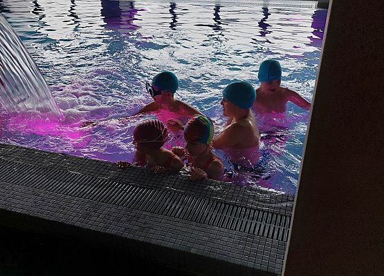 Zajęcia na basenie kl. IIIA