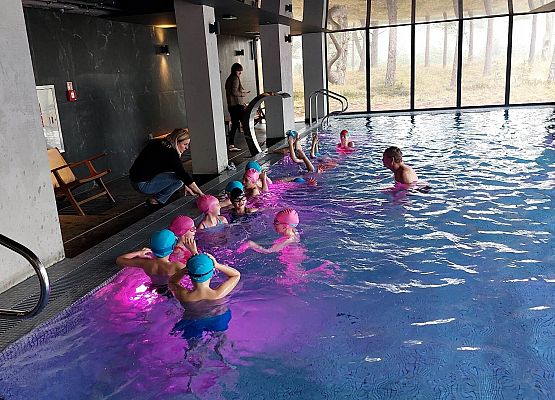 Zajęcia na basenie kl. IIIA