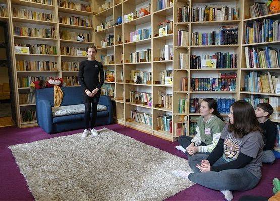 Eliminacje szkolne konkursu recytatorskiego 3