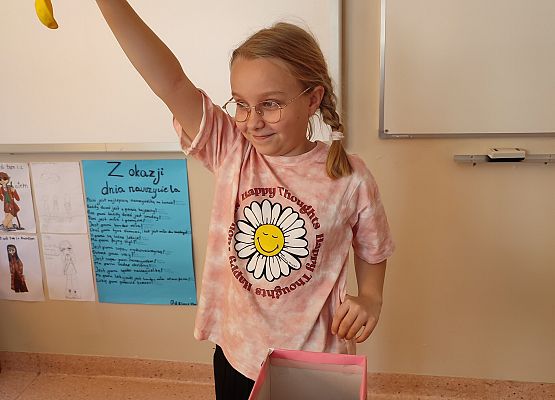 Grafika 25: Lektura w pudełku – „Akademia Pana Kleksa” na lekcjach polskiego  w kl. IV a