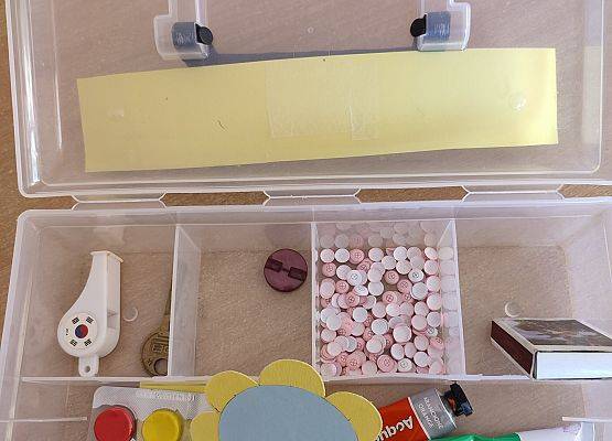 Grafika 35: Lektura w pudełku – „Akademia Pana Kleksa” na lekcjach polskiego  w kl. IV a