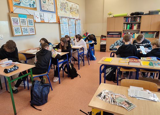 Grafika 5: Powtórki z lekturki – obowiązkowe!