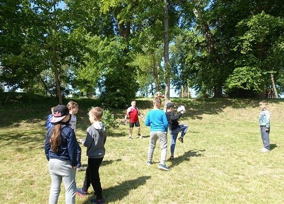 Grafika 24: Obchody Dnia Dziecka w szkole w Wicku -  2 czerwca 2023