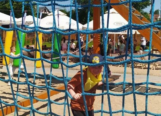 Grafika 15: Czerwcowa wycieczka kl. IA i IIIA do Costerina Park