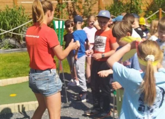 Grafika 35: Czerwcowa wycieczka kl. IA i IIIA do Costerina Park