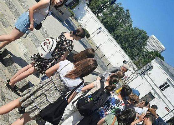 Grafika 12: Wycieczka do Warszawy klas ósmych - krótka relacja z drugiego dnia pobytu w stolicy