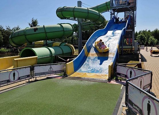 Grafika 9: Czerwcowa wycieczka kl. IIIB do Łeby