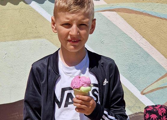 Grafika 12: Czerwcowa wycieczka kl. IIIB do Łeby