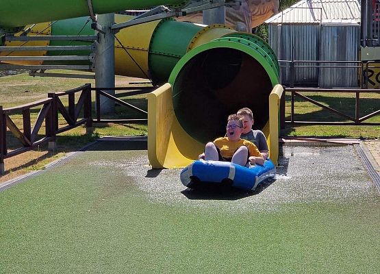 Grafika 14: Czerwcowa wycieczka kl. IIIB do Łeby