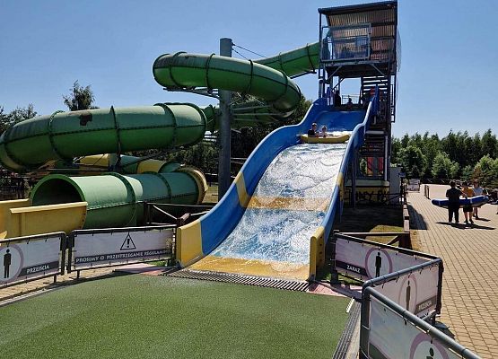 Grafika 35: Czerwcowa wycieczka kl. IIIB do Łeby