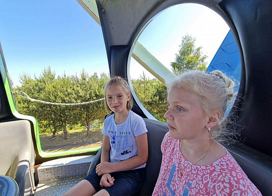 Grafika 87: Czerwcowa wycieczka kl. IIIB do Łeby