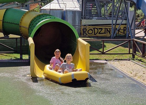 Grafika 88: Czerwcowa wycieczka kl. IIIB do Łeby