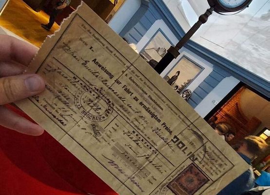 Grafika 8: Forum "Dialogu" zorganizowało wycieczkę do Warszawy dla uczniów z kl. VI i VII SP Wicko