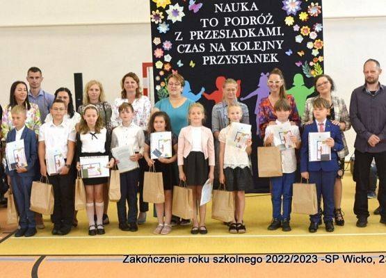 Grafika 21: Uroczysty apel z okazji zakończenia roku szkolnego 2022/2023