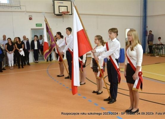 Grafika 6: Trzy, dwa, jeden, zero, start! Rozpoczął się kolejny rok szkolny!