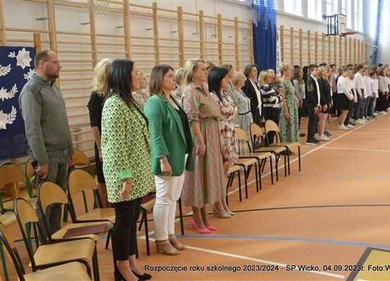 Grafika 8: Trzy, dwa, jeden, zero, start! Rozpoczął się kolejny rok szkolny!