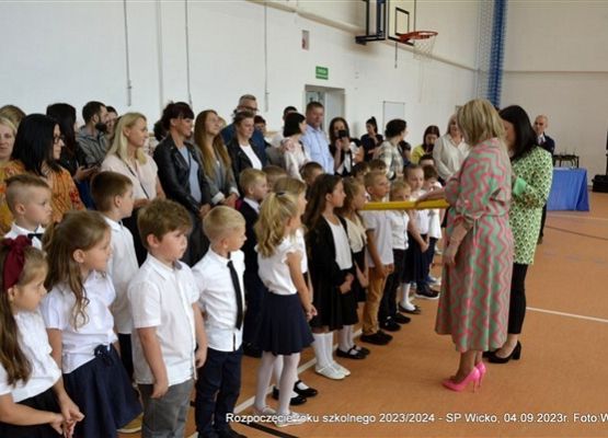 Grafika 38: Trzy, dwa, jeden, zero, start! Rozpoczął się kolejny rok szkolny!