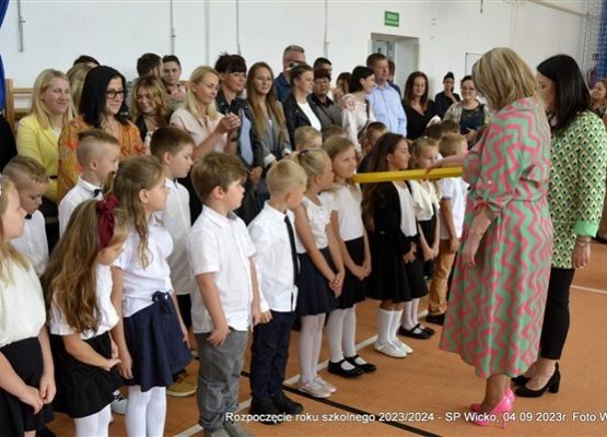 Grafika 40: Trzy, dwa, jeden, zero, start! Rozpoczął się kolejny rok szkolny!