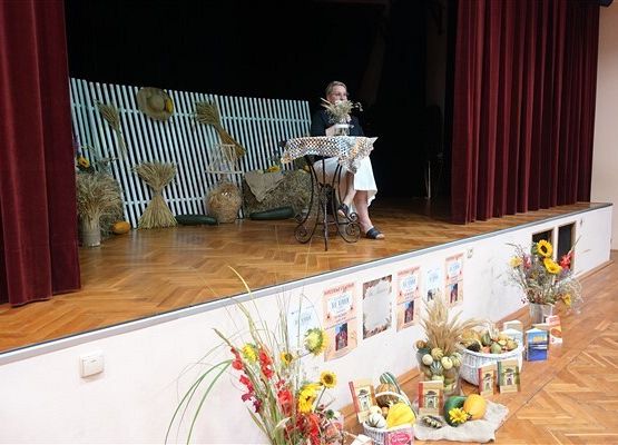 Grafika 5: Nasi uczniowie wzięli udział  w Narodowym Czytaniu "Nad Niemnem" Elizy Orzeszkowej