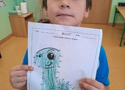 Grafika 17: Międzynarodowy Dzień Kropki w szkole w Wicku