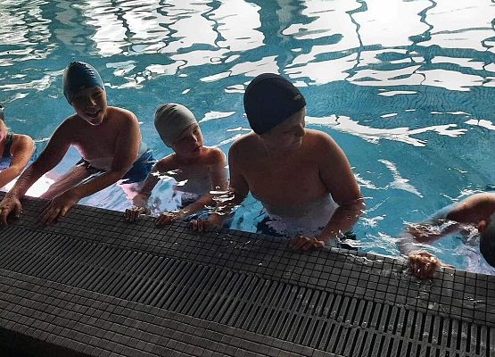 Grafika 4: Pierwsze zajęcia z nauki pływania kl. IIIA