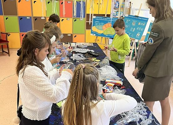 Grafika 52: Uroczyste otwarcie „Ekopracowni” przyrodniczej OZE w SP Wicko