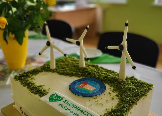 Grafika 75: Uroczyste otwarcie „Ekopracowni” przyrodniczej OZE w SP Wicko