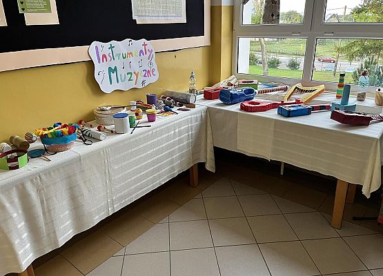 Grafika 78: Uroczyste otwarcie „Ekopracowni” przyrodniczej OZE w SP Wicko