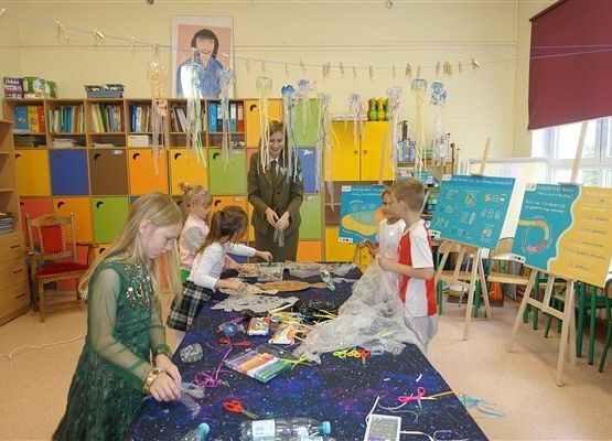 Grafika 15: Prelekcja oraz warsztaty z edukatorką Słowińskiego Parku Narodowego i wystawa o śmieciach w Bałtyku