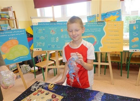 Grafika 18: Prelekcja oraz warsztaty z edukatorką Słowińskiego Parku Narodowego i wystawa o śmieciach w Bałtyku