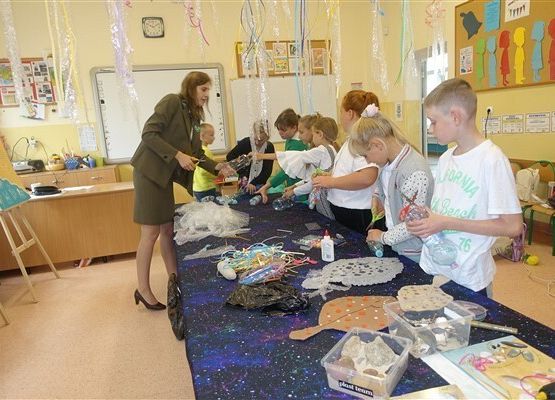 Grafika 25: Prelekcja oraz warsztaty z edukatorką Słowińskiego Parku Narodowego i wystawa o śmieciach w Bałtyku