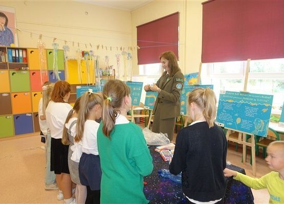 Grafika 29: Prelekcja oraz warsztaty z edukatorką Słowińskiego Parku Narodowego i wystawa o śmieciach w Bałtyku