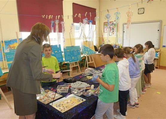 Grafika 52: Prelekcja oraz warsztaty z edukatorką Słowińskiego Parku Narodowego i wystawa o śmieciach w Bałtyku