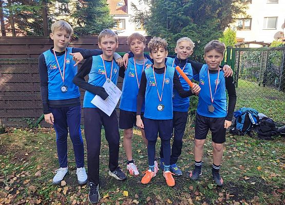 Grafika 2: Nasza sztafeta chłopców w ramach Igrzysk Dzieci zajęła II miejsce w zawodach na szczeblu powiatowym