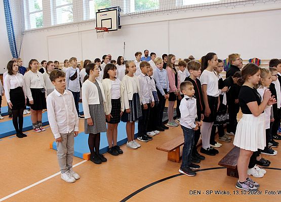 Grafika 7: Uroczystość szkolna z okazji Dnia Edukacji Narodowej