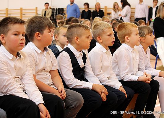 Grafika 10: Uroczystość szkolna z okazji Dnia Edukacji Narodowej