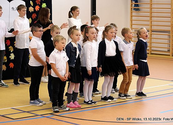 Grafika 38: Uroczystość szkolna z okazji Dnia Edukacji Narodowej