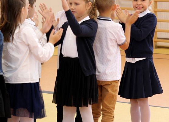 Grafika 39: Uroczystość szkolna z okazji Dnia Edukacji Narodowej