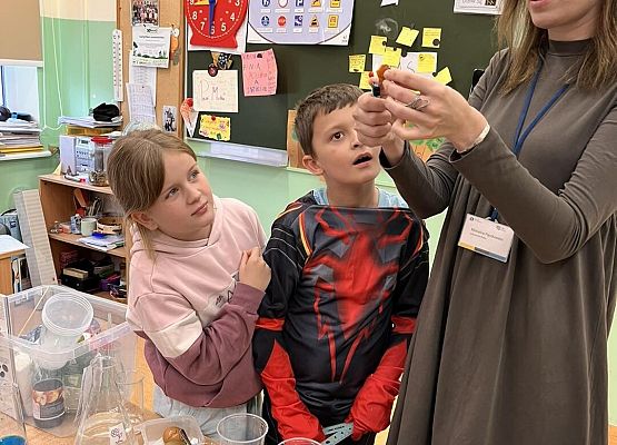 Grafika 5: Zajęcia przyrodnicze w klasach trzecich z edukatorami SPN