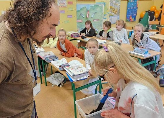 Grafika 12: Zajęcia przyrodnicze w klasach trzecich z edukatorami SPN