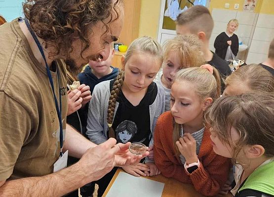 Grafika 20: Zajęcia przyrodnicze w klasach trzecich z edukatorami SPN