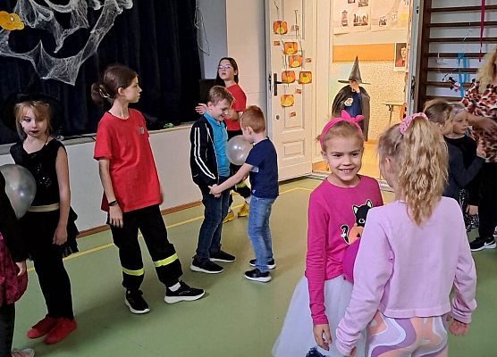 Grafika 7: Pierwsza dyskoteka już za nami!