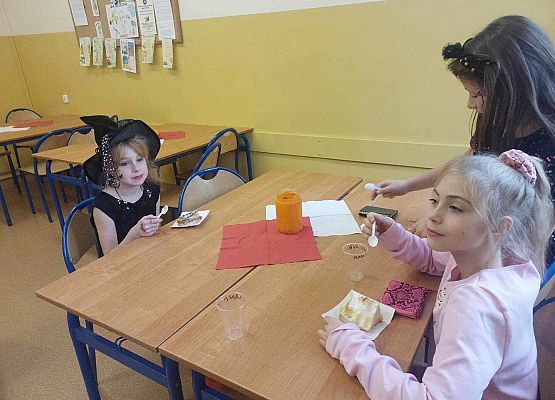 Grafika 8: Podziękowania dla Rodziców