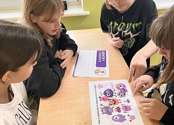 Grafika 19: "Where’s the 31st of October???" - zajęcia tematyczne z języka angielskiego